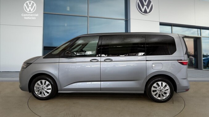 Volkswagen Multivan 1.5 TSI eHybrid Life 5dr 4MOTION DSG Estate - Image 12